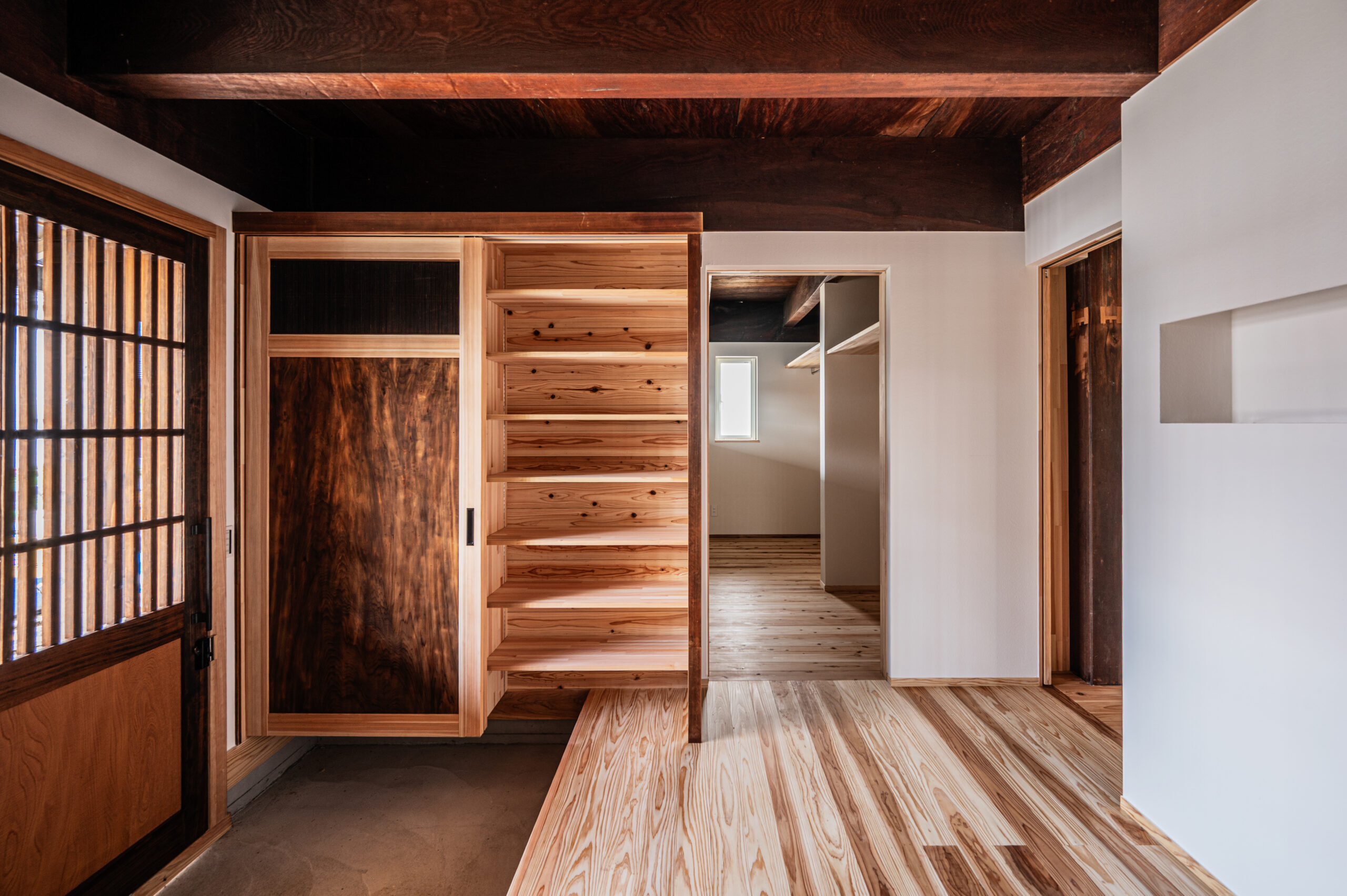 玄関 - 飯塚市のリノベーション